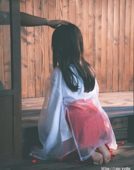 裙底下的野兽