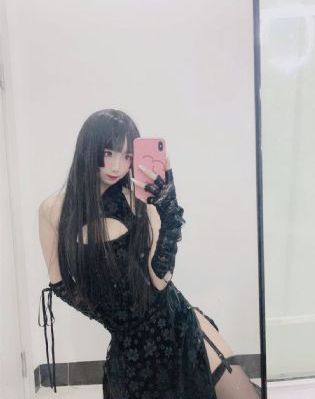 夫妻的赞助商 中